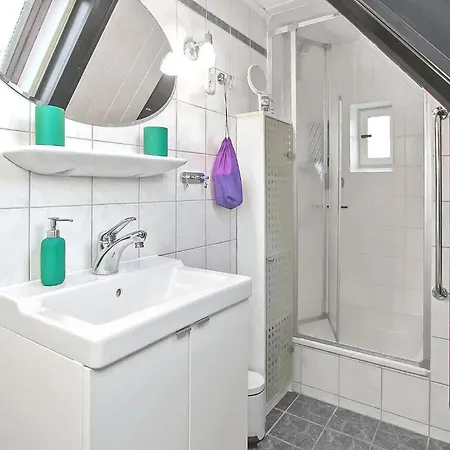 Mueritz * Βάρεν